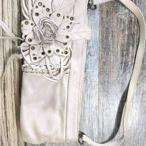 White hand bag